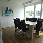 5 Monteurwohnung Messewohnung Fuer Bis Zu 8 Personen