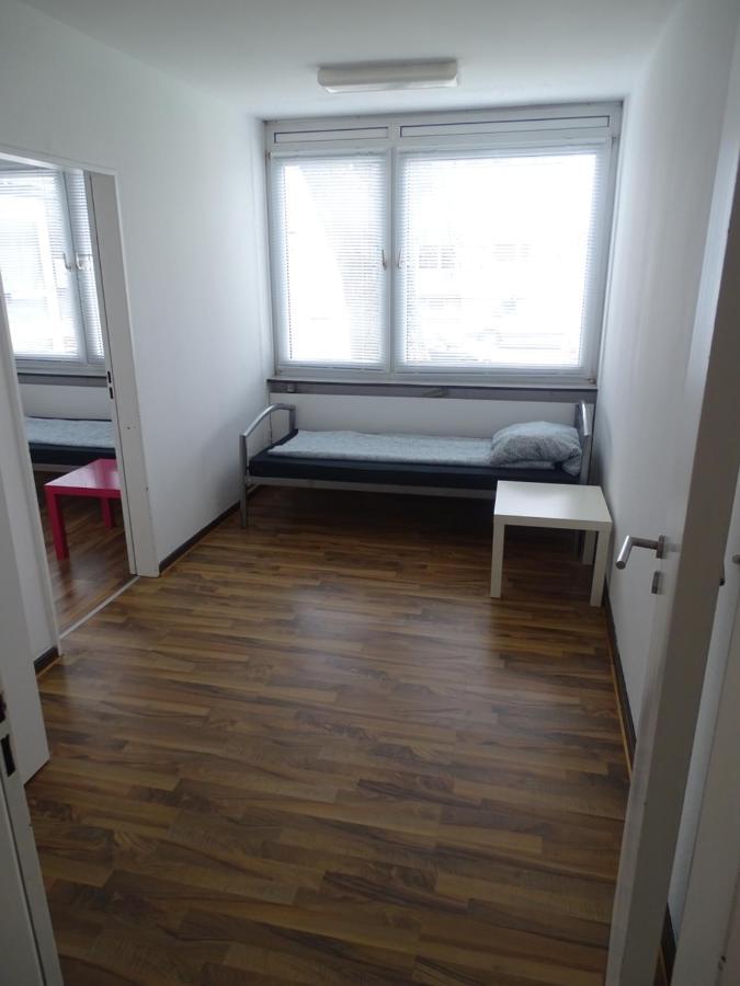 5 Monteurwohnung Messewohnung Fuer Bis Zu 8 Personen Apartment